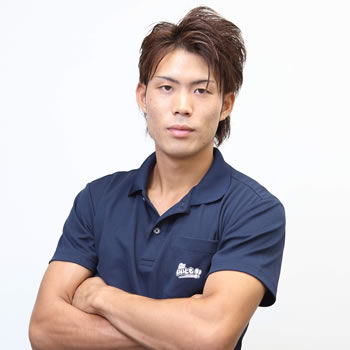 松本 英太郎